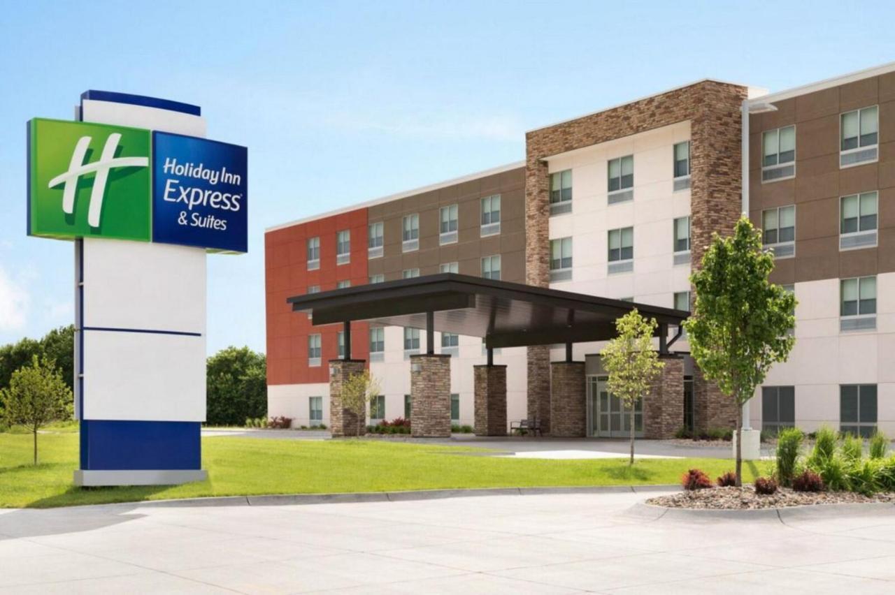 Holiday Inn Express & Suites Rhinelander By Ihg Zewnętrze zdjęcie